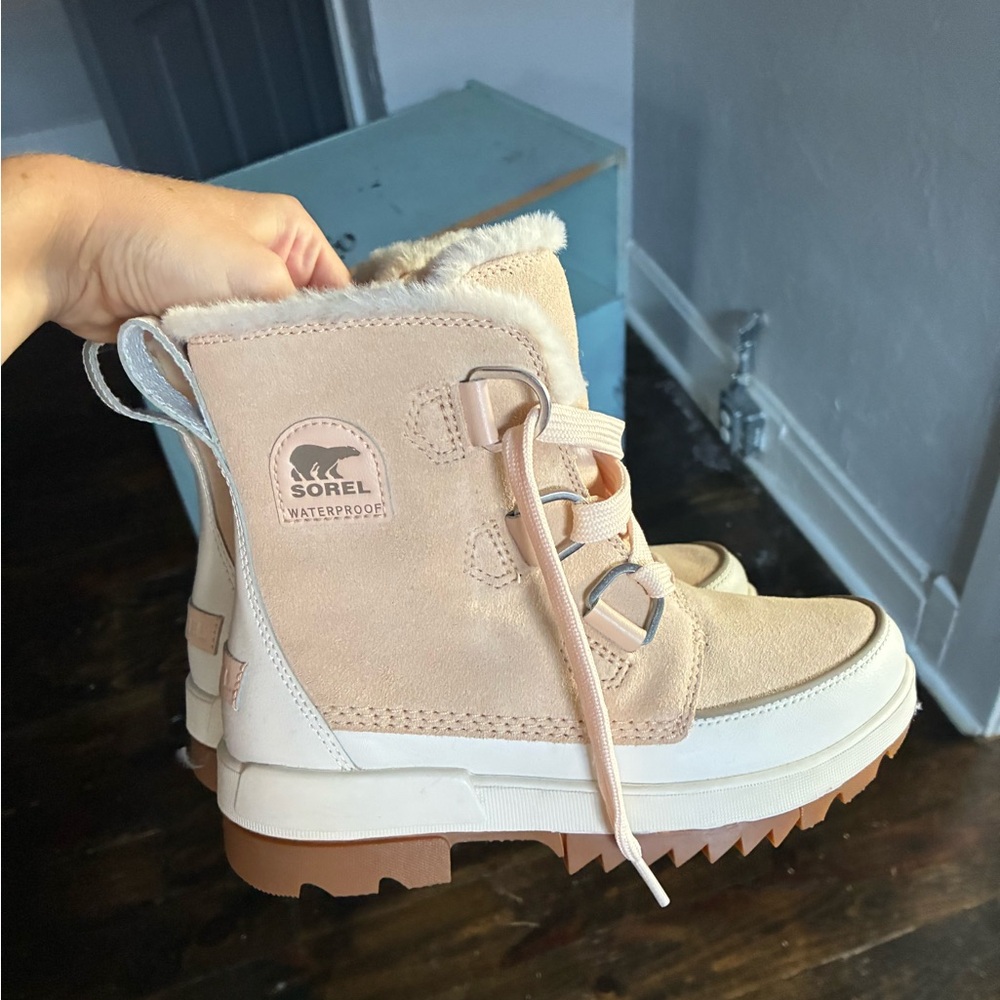 Sorel Tan Waterproof Boots with Fur Lining